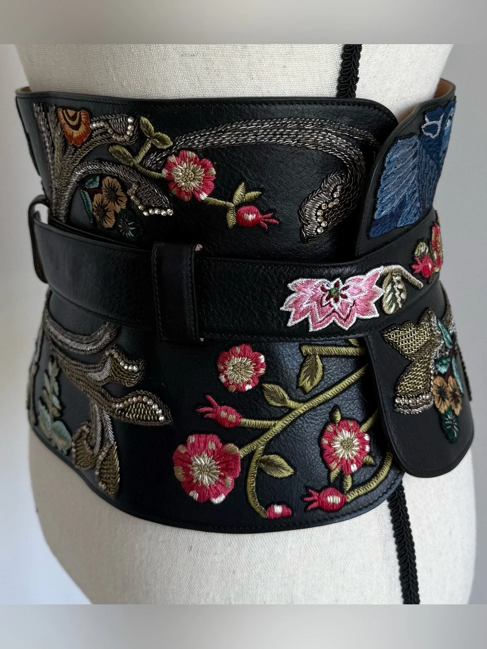 Alexander McQueen 2017 Embroidered Leather Corset Obi Belt - Runway Piece